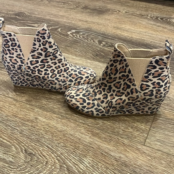 Tom’s animal print wedge - Picture 6 of 6